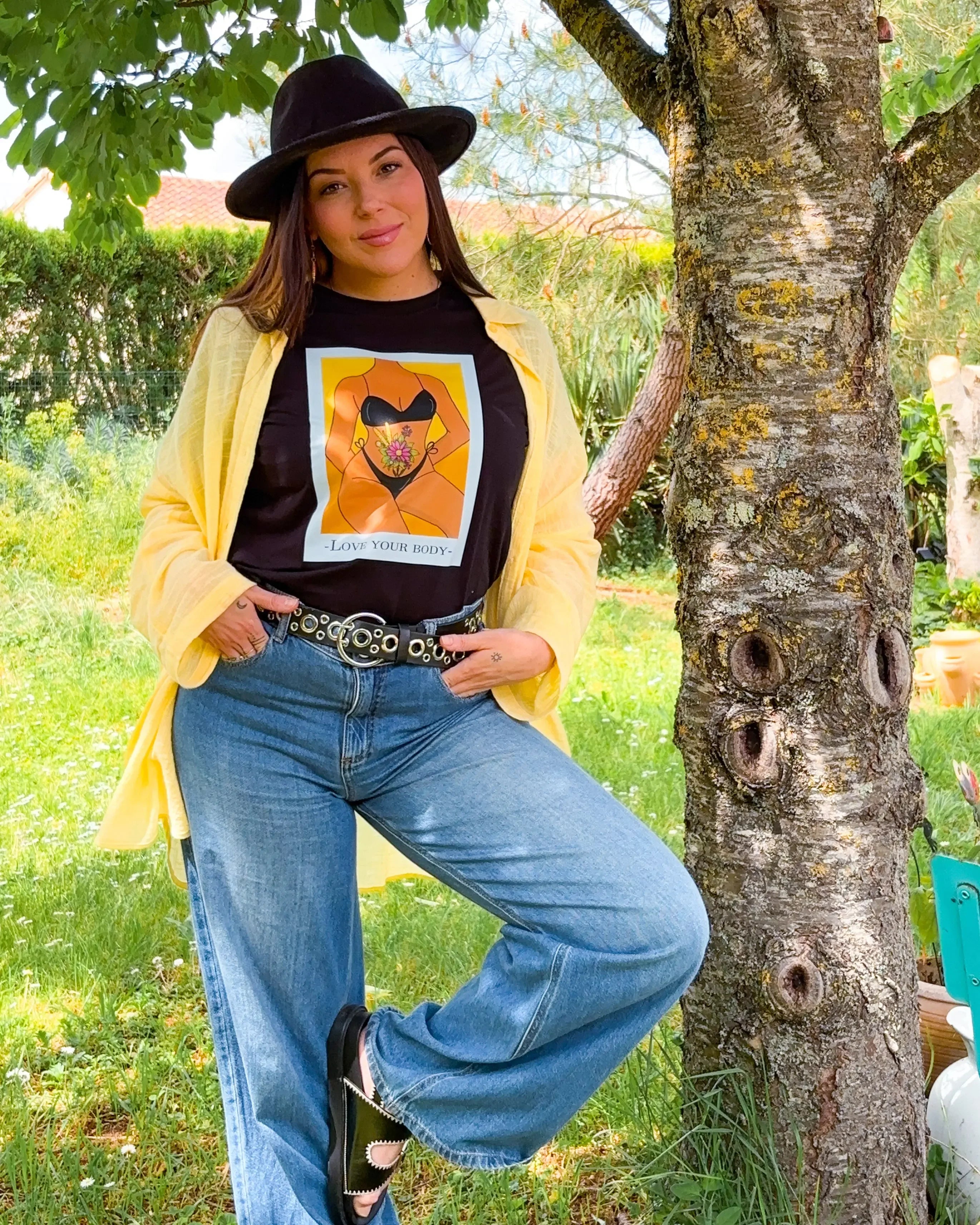 T Shirt Love your Body Emily in home